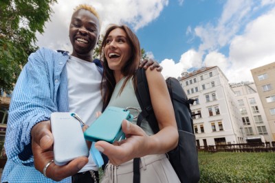 2 TB Verbatim Pocket SSD, USB 3.2 Gen2, med 2 st gummiskal - Vit/Blå#5